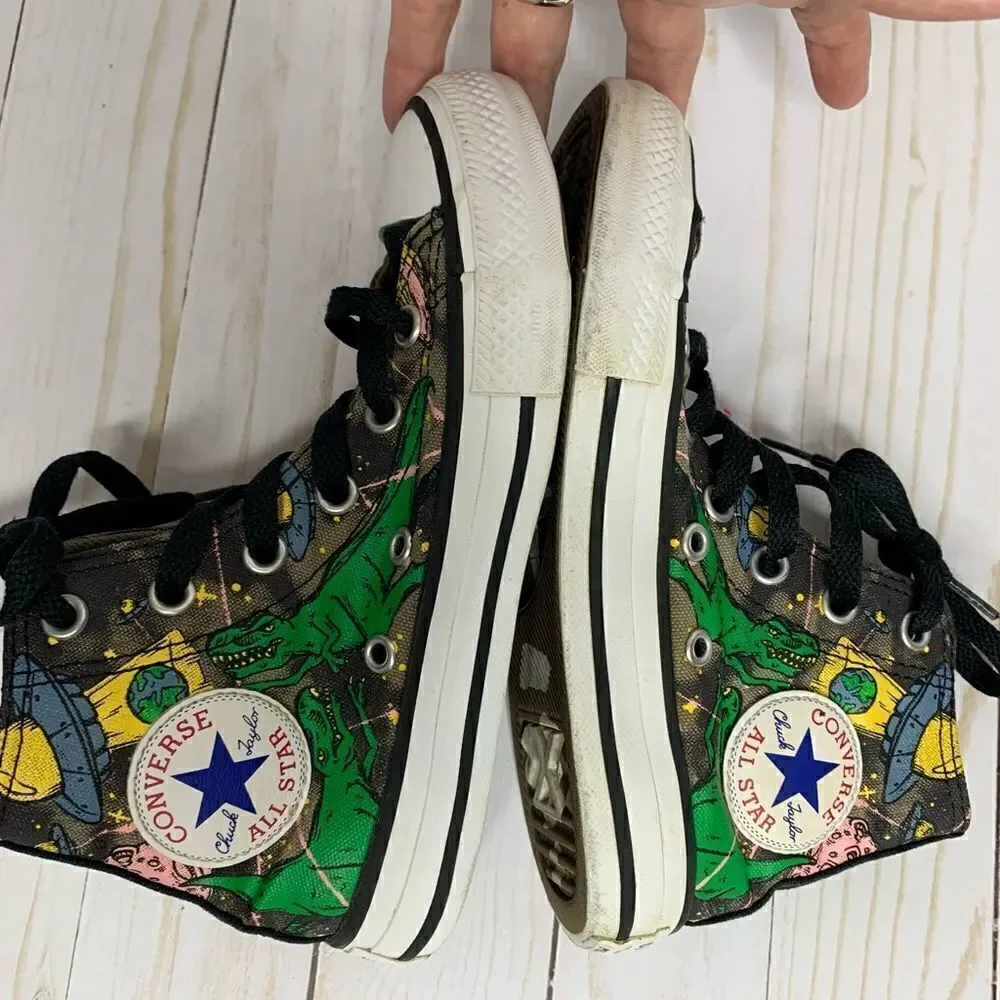 Converse Unisex-Junior Chuck Taylor All Star Interstellar Dino's Sneaker